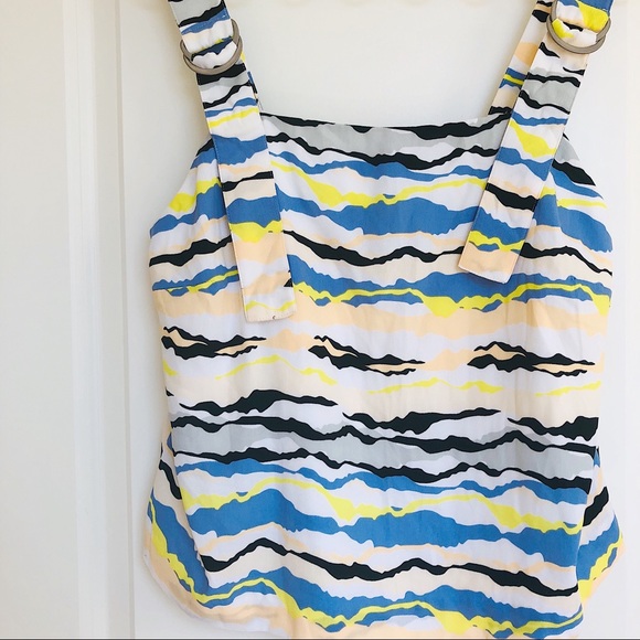 Kenzie Crop Top - Picture 8 of 8